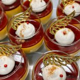 卵アレルギー、乳アレルギーや授乳中でも安心、名古屋、一宮、岐阜、多治見、各務原、豊田から多数来店、全国にも発送可能な岐阜県美濃加茂市のケーキ屋、「卵、乳製品、白砂糖をつかわない　おやつのアトリエ モコ」が販売している、「卵、乳、小麦、白砂糖不使用、グルテンフリーのパンプキンプリン」の写真。